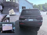 Used 2023 Jeep Grand Cherokee Altitude image 6