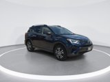 Used 2018 Toyota RAV4 LE image 2