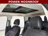 Used 2017 Ford Escape Titanium image 2