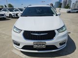 Used 2021 Chrysler Pacifica Touring-L image 2