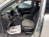 Used 2020 Chevrolet Equinox LT image 5