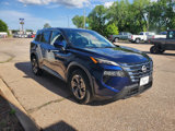 Used 2024 Nissan Rogue SV image 3