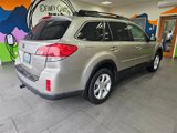 Used 2014 Subaru Outback 3.6R Limited w/ Moonroof Package image 3