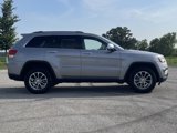 Used 2015 Jeep Grand Cherokee Limited w/ Luxury Group II image 2