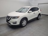 Used 2017 Nissan Rogue S image 2
