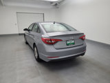 Used 2016 Hyundai Sonata SE image 5