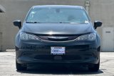 Used 2022 Chrysler Voyager LX image 6