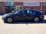 Used 2021 Nissan Altima 2.5 SV image 2