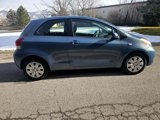 Used 2011 Toyota Yaris 2-Door Hatchback image 6