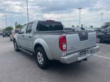 Used 2012 Nissan Frontier SV image 3