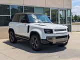 Used 2024 Land Rover Defender 90 X-Dynamic SE image 3