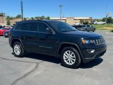 Used 2022 Jeep Grand Cherokee Laredo E w/ Security & Convenience Group image 3