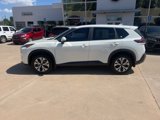 Used 2023 Nissan Rogue SV image 6