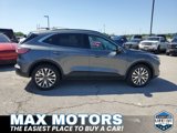 Used 2022 Ford Escape Titanium image 2