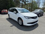 Used 2023 Chrysler Voyager LX image 2