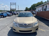 Used 2010 Toyota Camry LE image 2