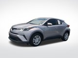 Used 2019 Toyota C-HR LE image 2