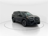 Used 2024 Nissan Rogue SV image 2