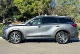 New 2025 INFINITI QX60 Sensory image 2