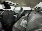Used 2023 Hyundai Elantra Limited image 4