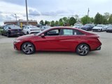 New 2025 Hyundai Elantra SEL image 3