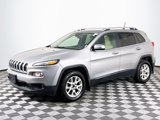 Used 2016 Jeep Cherokee Latitude w/ Cold Weather Group image 4