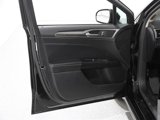 Used 2018 Ford Fusion SE w/ Fusion SE Technology Package image 5