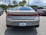 Certified 2023 Hyundai Elantra SEL w/ Preferred Accessory Package image 5
