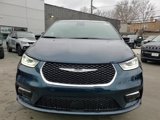 New 2025 Chrysler Pacifica Select image 2