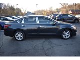 Used 2015 Nissan Altima 2.5 SL w/ Moonroof Package image 4