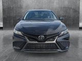 Used 2021 Toyota Camry SE image 2