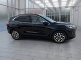 Used 2022 Ford Escape Titanium image 2