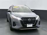 Used 2023 Nissan Kicks SR image 2