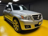 Used 2010 Mercedes-Benz GLK 350 4MATIC w/ Multimedia Pkg image 3