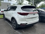 Used 2022 Kia Sportage LX image 5