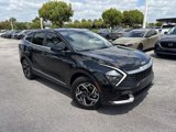 Used 2023 Kia Sportage LX image 2