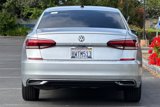 Used 2021 Volkswagen Passat 2.0T SE image 4