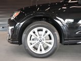 Used 2022 Audi Q3 2.0T Premium Plus w/ Premium Plus Package image 5