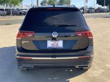 Used 2021 Volkswagen Tiguan SE w/ Panoramic Sunroof Package image 5