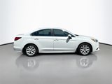 Used 2017 Subaru Legacy 2.5i Premium image 5
