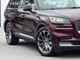 Used 2020 Lincoln Aviator Reserve w/ Equipment Group 201A image 3