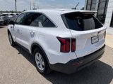 Used 2021 Kia Sorento LX image 5