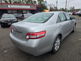 Used 2010 Toyota Camry LE image 5