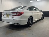 Used 2022 Honda Accord Touring image 6