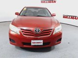 Used 2010 Toyota Camry LE image 4