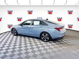 Used 2023 Hyundai Elantra SEL w/ Convenience Package image 6