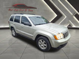 Used 2010 Jeep Grand Cherokee Laredo image 3