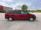 Used 2015 Dodge Grand Caravan SE w/ Quick Order Package 29E SE image 2
