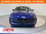 Used 2022 Hyundai Elantra Limited image 2