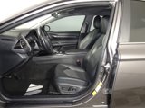 Used 2022 Toyota Camry SE image 4